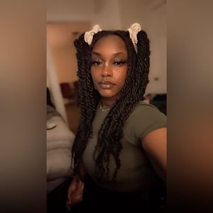 Meet your Posher, Jalisa